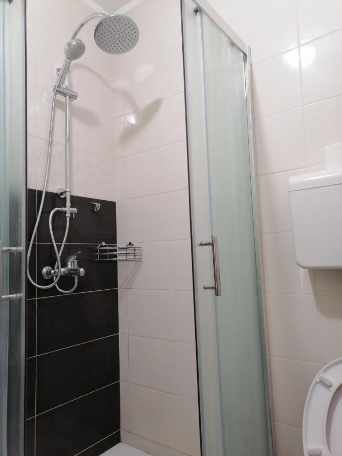 Paris Apartment -Free Private Parking Novi Sad Exterior photo