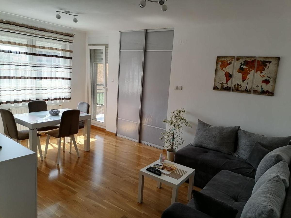 Paris Apartment -Free Private Parking Novi Sad Exterior photo