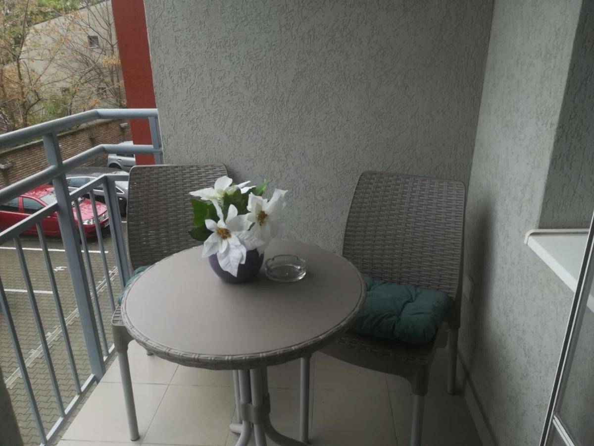 Paris Apartment -Free Private Parking Novi Sad Exterior photo