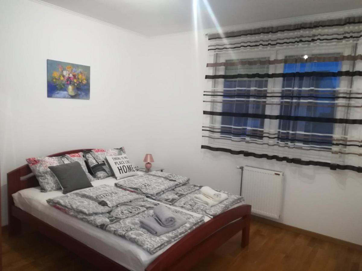 Paris Apartment -Free Private Parking Novi Sad Exterior photo